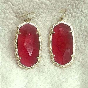 Brand new magenta/ruby Elle Kendra Scott earrings